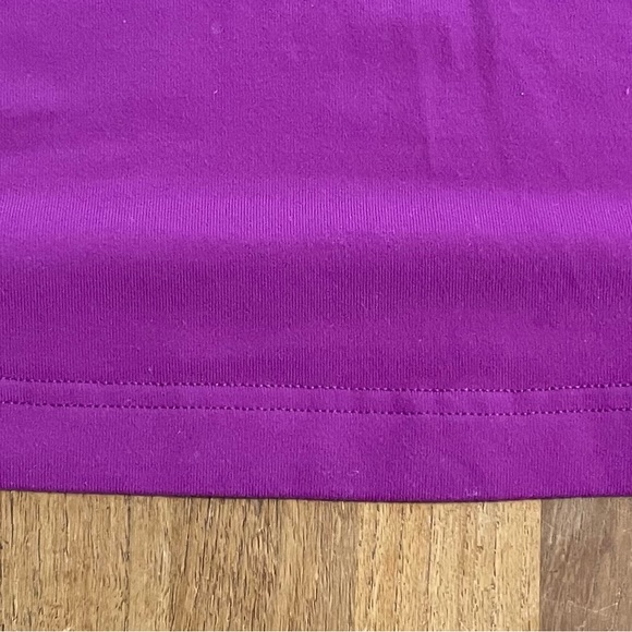 Lululemon tank size 6 magenta - Picture 4 of 6
